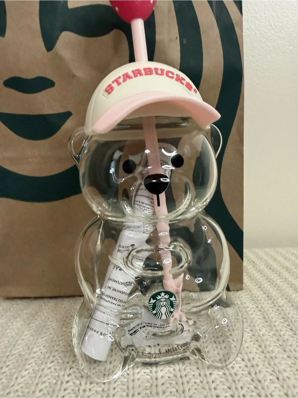 Starbucks NWT Clear Bear glass with Pink Strawberry Straw
